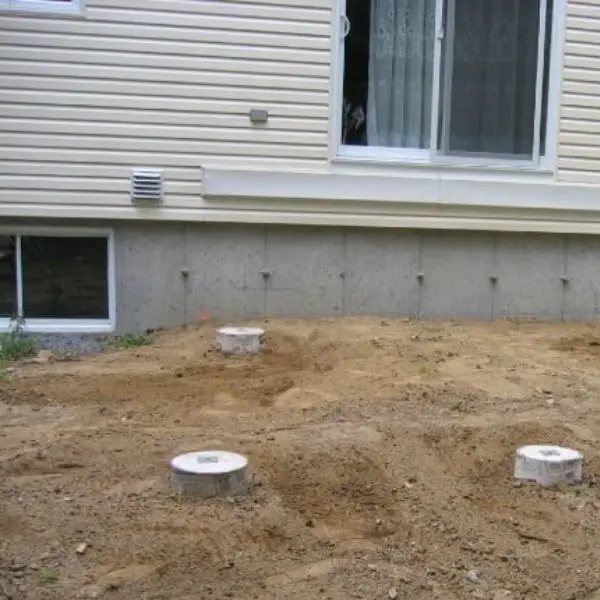 Guide to putting gravel under deck